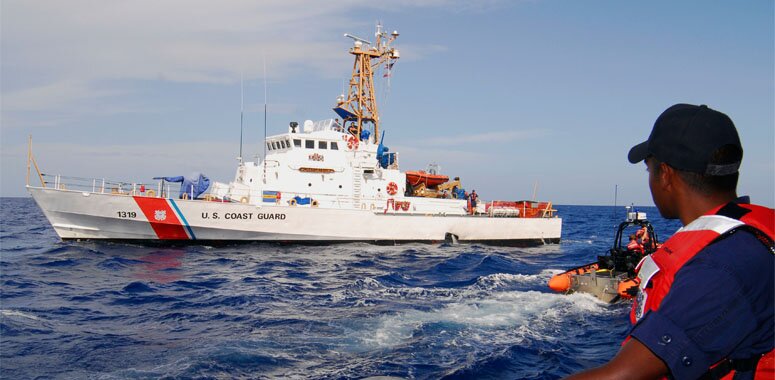 Barco perdido en el Golfo de México