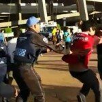 Pelea_entre_porras_America_y_Atlas-Policias_detienen_conatos-Estadio_Azteca_MILIMA20141122_0187_30