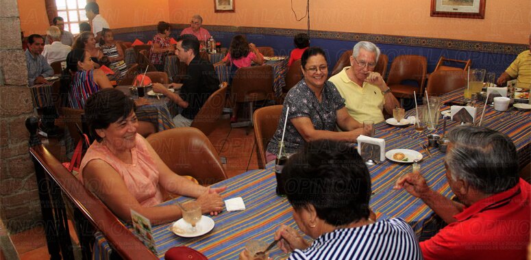 Restauranteros al borde del colapso